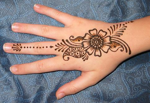 Mehndi - Henna application melbourne